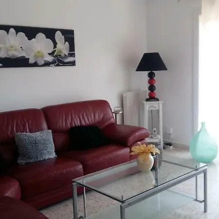 Apartment F3 Valescure *