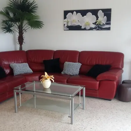 F3 Valescure Apartment *